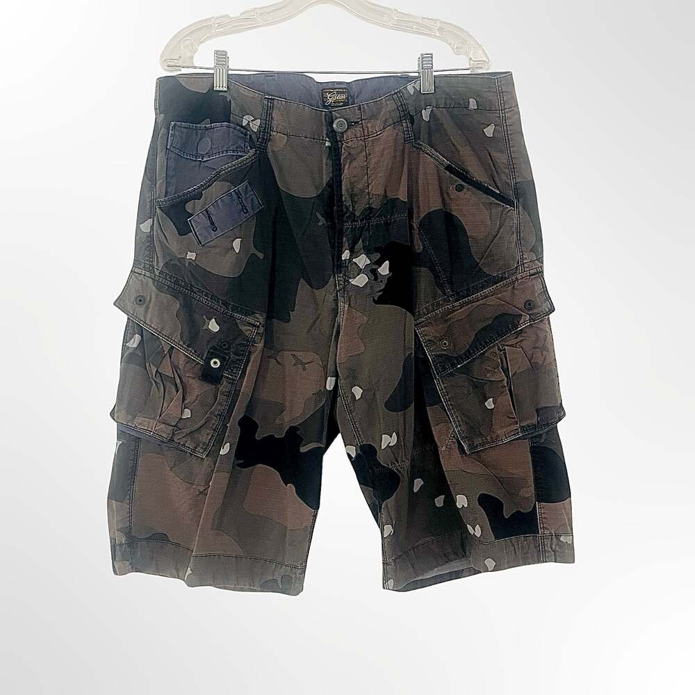 G-Star Raw Halo Rovic Art Loose Cargo Shorts in Camouflage